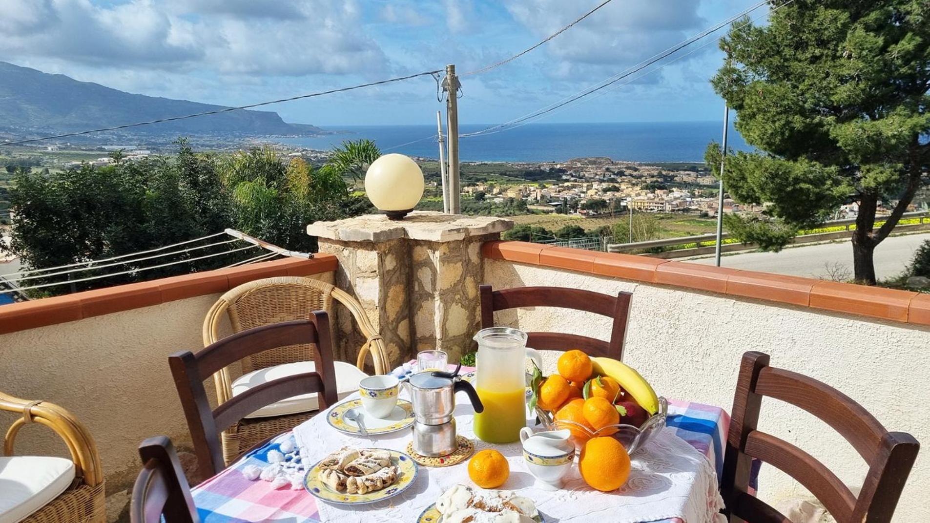 Casa Vacanza Vista Mare Custonaci Exterior foto